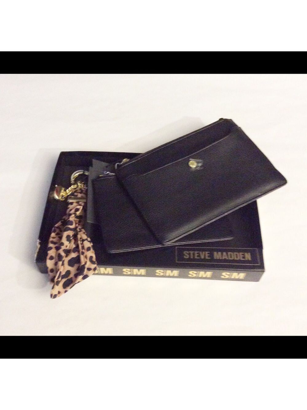 Steve Madden Black Wristlet Animal Print Key Ring - Picture 2 of 4